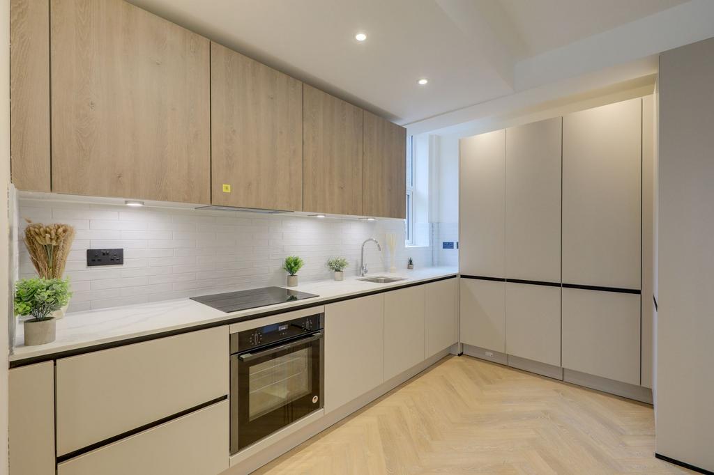Kitchen &amp; Dining Room
