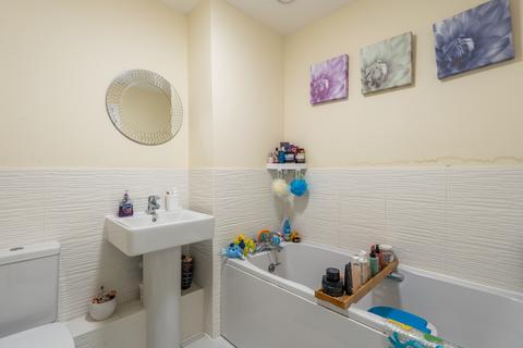 2 bedroom semi-detached house for sale, Nathaniel Close, Sarisbury Green SO31