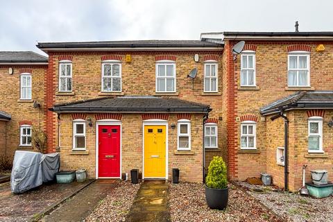 2 bedroom terraced house to rent, Lullingstone Lane, London, SE13