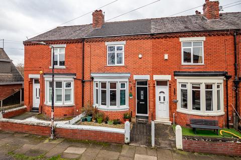 3 bedroom terraced house for sale - Bents Avenue, Flixton, Manchester, M41