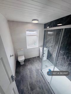 3 bedroom semi-detached house to rent, Groby Road, Leicester, LE3