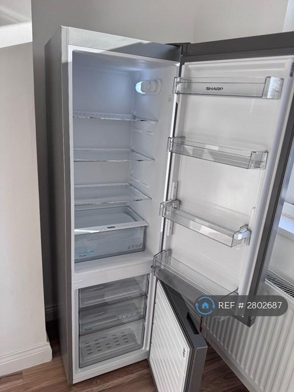 New Fridge Freezer
