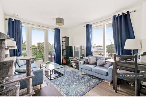 1 bedroom flat to rent, Grosvenor Court, London, SE6