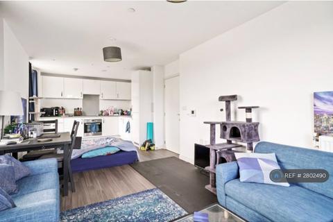 1 bedroom flat to rent, Grosvenor Court, London, SE6