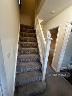 3 bedroom semi-detached house to rent, Mount Road, Tividale, Oldbury, B69