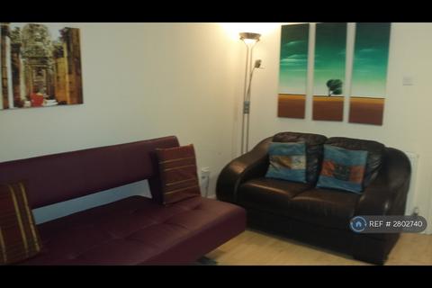 1 bedroom flat to rent, Stovell Road, Windsor, SL4