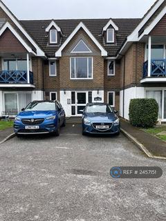1 bedroom flat to rent, New Poplars Court, Aldershot, GU12