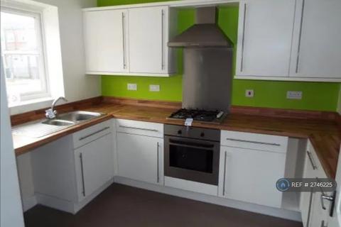 3 bedroom semi-detached house to rent, Phoenix Street, Sutton-In-Ashfield, NG17