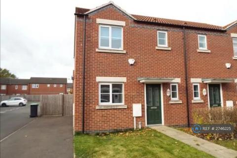 3 bedroom semi-detached house to rent, Phoenix Street, Sutton-In-Ashfield, NG17