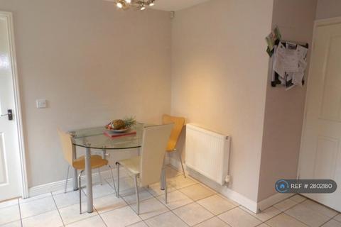 4 bedroom detached house to rent, Cohen Close, Nottingham, NG9