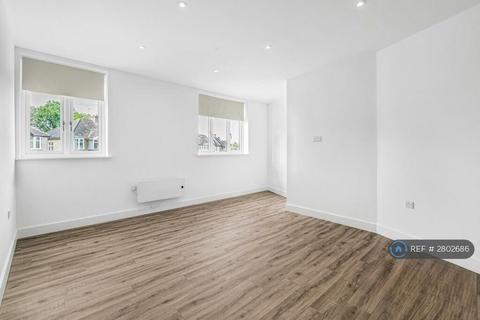 2 bedroom flat to rent, Alexandra Drive, Surbiton, KT5