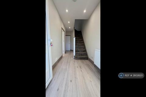 4 bedroom detached house to rent, The Woodlands, London, SE13