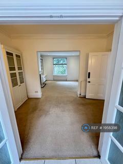 3 bedroom flat to rent, Bisham Gardens, London, N6