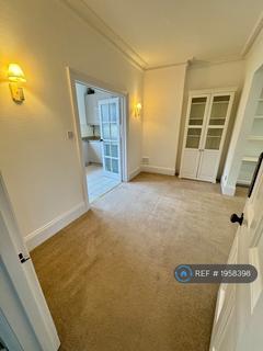 3 bedroom flat to rent, Bisham Gardens, London, N6