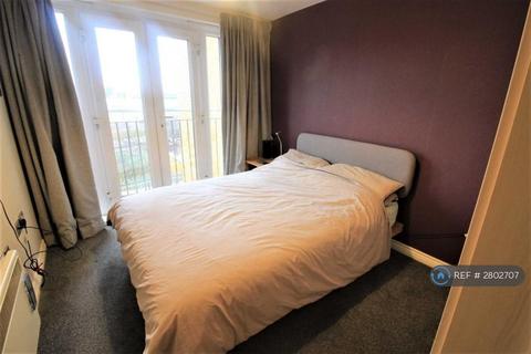 2 bedroom flat to rent, Middlewood Street, Salford, M5