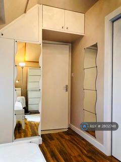 Studio to rent, Hendon Way, London, NW2