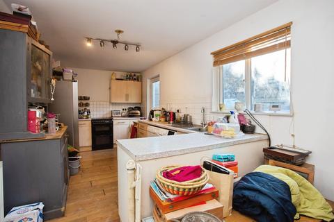 3 bedroom semi-detached house for sale, Kimble Crescent, Bushey