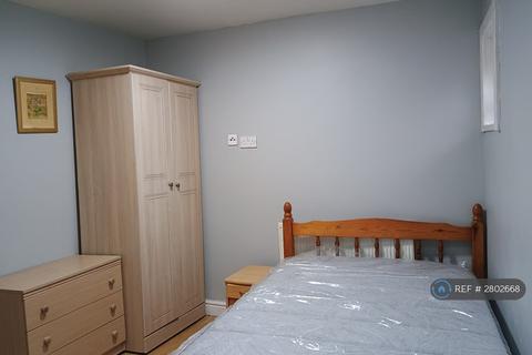 undefined, Stourbridge Road, Dudley, DY1