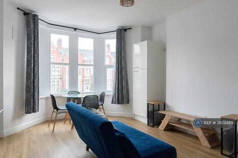 1 bedroom flat to rent, Newport Road, Cardiff, CF24