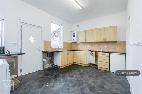 2 bedroom terraced house to rent, Brideoake St, Leigh, WN7