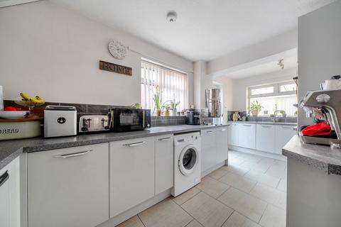 undefined, Bakersfield, Bristol BS30