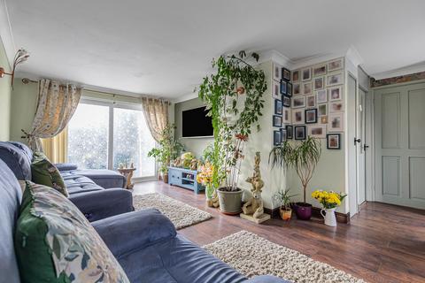 3 bedroom terraced house for sale, Sycamore Drive, Huntingdon, Cambridgeshire.