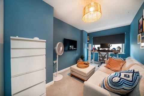 2 bedroom flat for sale, Well Street, London E9