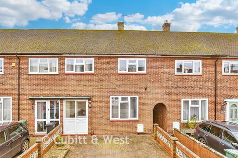 3 bedroom terraced house for sale, Taynton Drive, Merstham RH1
