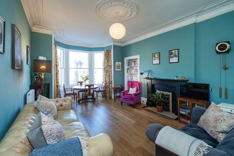 2 bedroom flat for sale, 21/7 Marchmont Road, Marchmont, Edinburgh, EH9 1HY