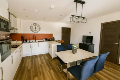 2 bedroom apartment for sale, Halcyon Place, Brentwood CM14