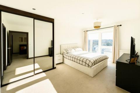2 bedroom apartment for sale, Halcyon Place, Brentwood CM14