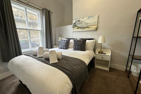3 bedroom house to rent, Ship Street, Oxford, Oxfordshire, OX1