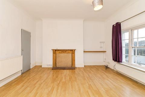 Studio for sale, North Parade, Lowestoft