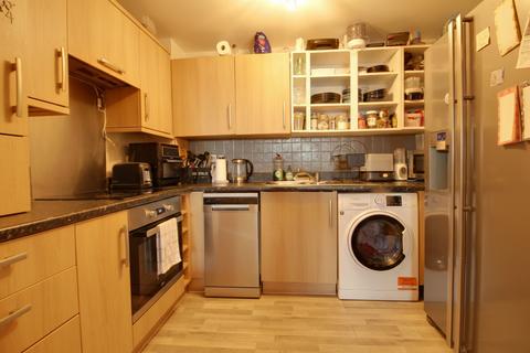 2 bedroom flat for sale, Drummond Grove, Ashford TN24