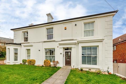 1 bedroom apartment for sale, Woodlands Road, Redhill