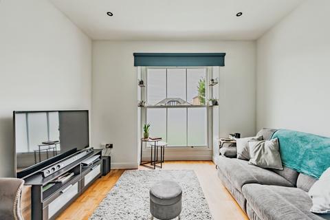 1 bedroom apartment for sale, Woodlands Road, Redhill