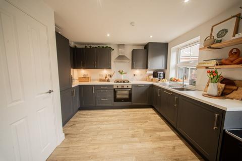 3 bedroom terraced house for sale, Elizabeth Road, Haywards Heath, RH16