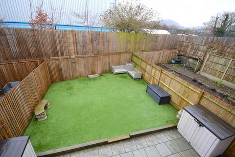 4 bedroom semi-detached house for sale, Biggins Wood Road, Folkestone CT19