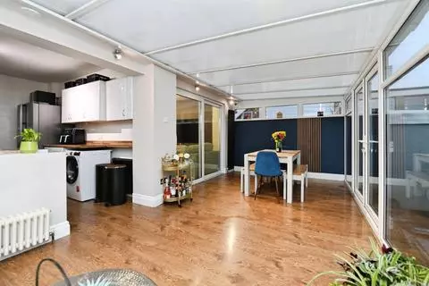 3 bedroom semi-detached house for sale – pohled 5