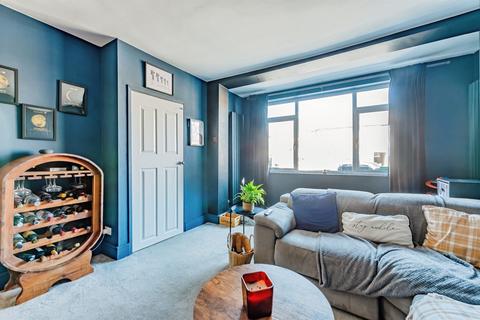3 bedroom terraced house for sale, Huddleston Crescent, Merstham, Redhill