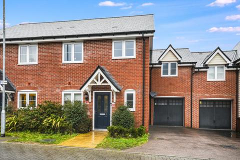 3 bedroom terraced house for sale, Little Dumplings, Broomfield, Chelmsford