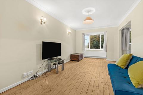 3 bedroom end of terrace house for sale, Cleevelands Drive, Cheltenham GL50