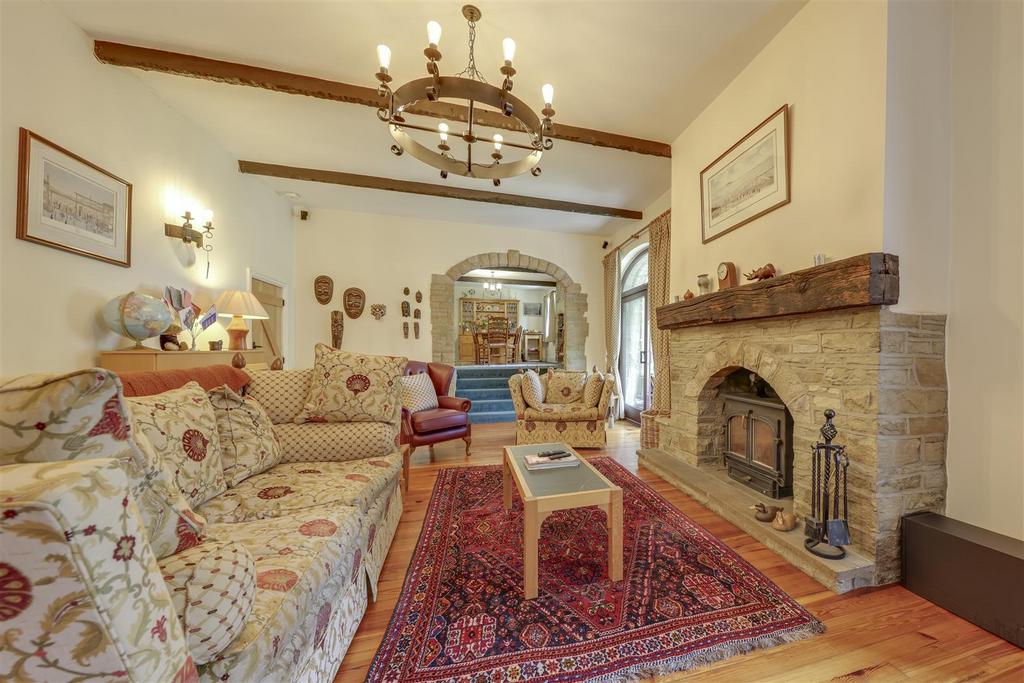 Lounge with Feature Fire