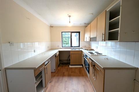 2 bedroom apartment for sale, Sheringham Court, Stowmarket