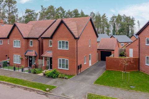 3 bedroom detached house for sale - Lea Castle Drive, Kidderminster DY10
