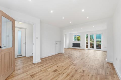 3 bedroom semi-detached house for sale, Farndon Road, Sutton-in-ashfield NG17