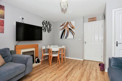 3 bedroom end of terrace house for sale, Emperor Way, Peterborough