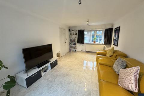 undefined, Hatchford Walk, Birmingham B37