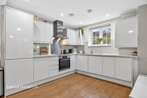 2 bedroom ground floor flat for sale, Beech Avenue, SOUTH CROYDON