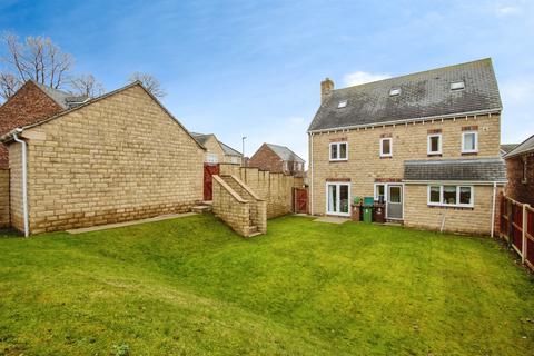 5 bedroom detached house for sale, Woodlands Court, Woolley Grange, Barnsley